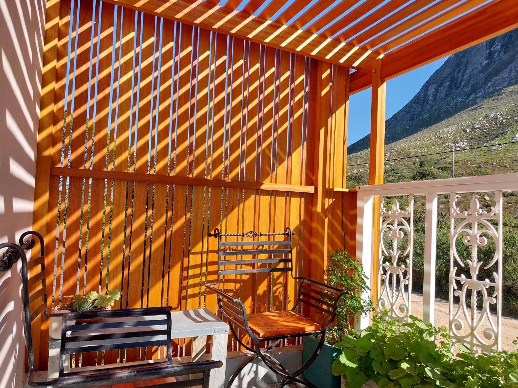 The Trailhouse Hotell Bettyʼs Bay Eksteriør bilde